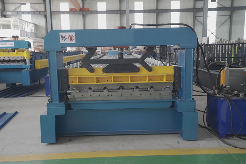 Trapezoidal(IBR)roofing sheet machine Trapezoidal(IBR)roofing sheet machine