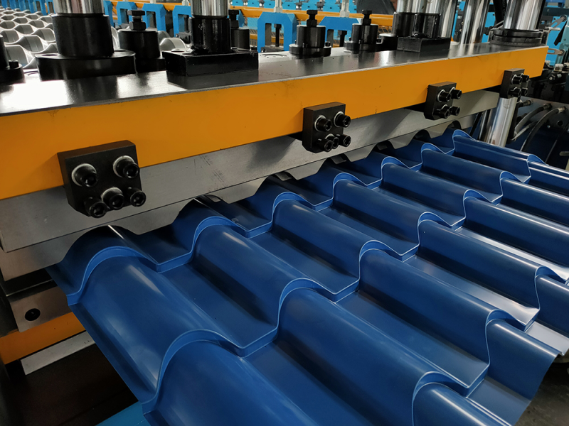 La tendance de développement future de la machine de formage de rouleaux de carreaux émaillés.