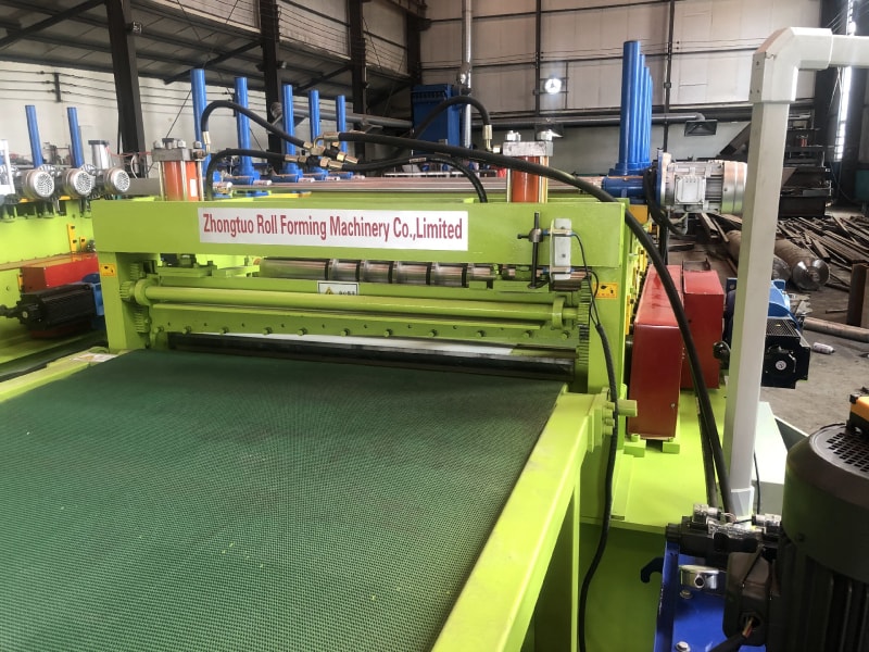 Cuttign Device of the Simple Roll to Sheet Cutting Slitting line