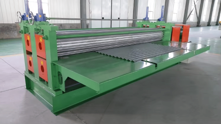 Drum barrel corrugated sheet rolling machine