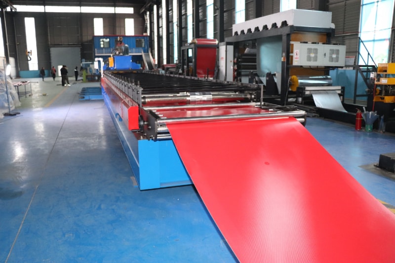 feeding device of the trapezoidal roofing sheet machine V250