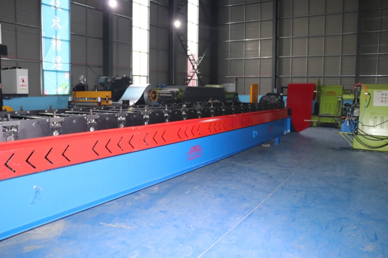 trapezoidal roofing sheet machine V250