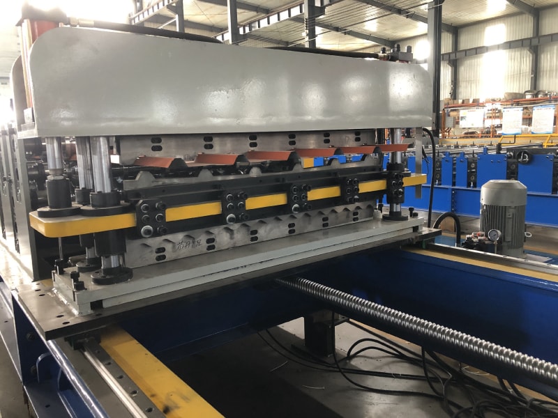 double-layer roll forming machine